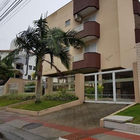 Apartamento Praia Dos Ingleses Florianopolis Bagian luar foto